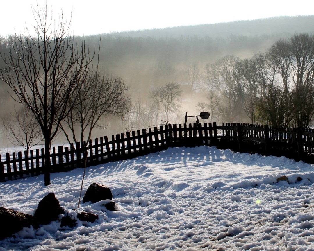 hiver-neige-amanins Paysage enneigé en hiver aux Amanins